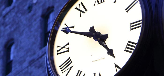 Image of historic clock for Quotacy blog Why You Shouldn’t Wait to Buy Life Insurance.