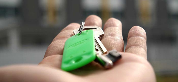 house keys in hand